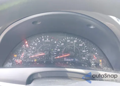 2010 Toyota Camry Le z USA, uszkodzony, nr VIN 4T4BF3EKXAR006368